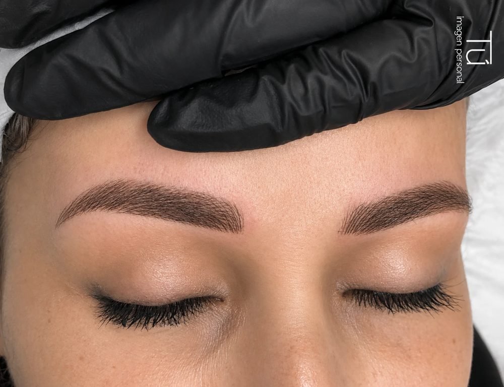 Micropigmentación de cejas, resultado natural pelo a pelo en TÚ Imagen Personal